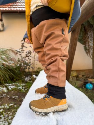 U nás dopadly první vločky ❄️ a to znamená, že jsem kluky od rána pomalu neviděla a jen je slyším řádit venku 🙈 čas na...