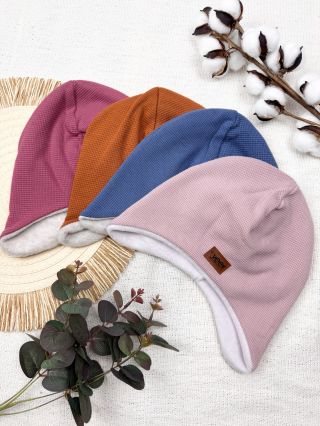 UŠANKY JSOU NA ESHOPU! Zároveň můžete využít 25% slevu na všechno skladové zimní oblečení a oblečení se zimními vzory....